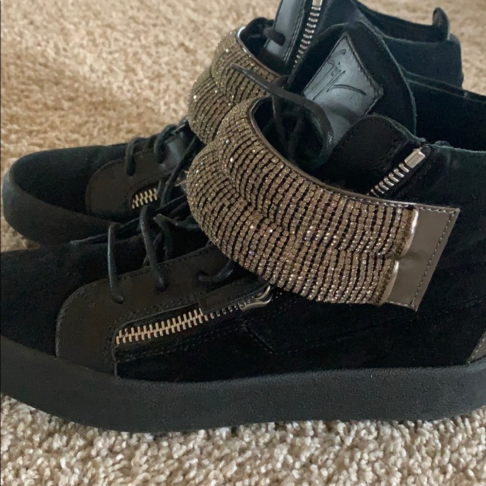 Giuseppe men